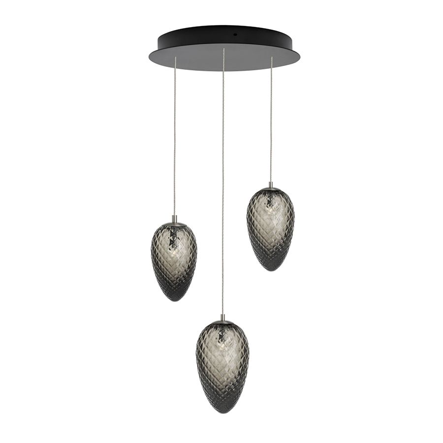 Hadeland Glassverk Krystallkongle Skoghorn lampe med 3 munnblÄste rÞkgrÄ krystallkongler i ulik stÞrrelse