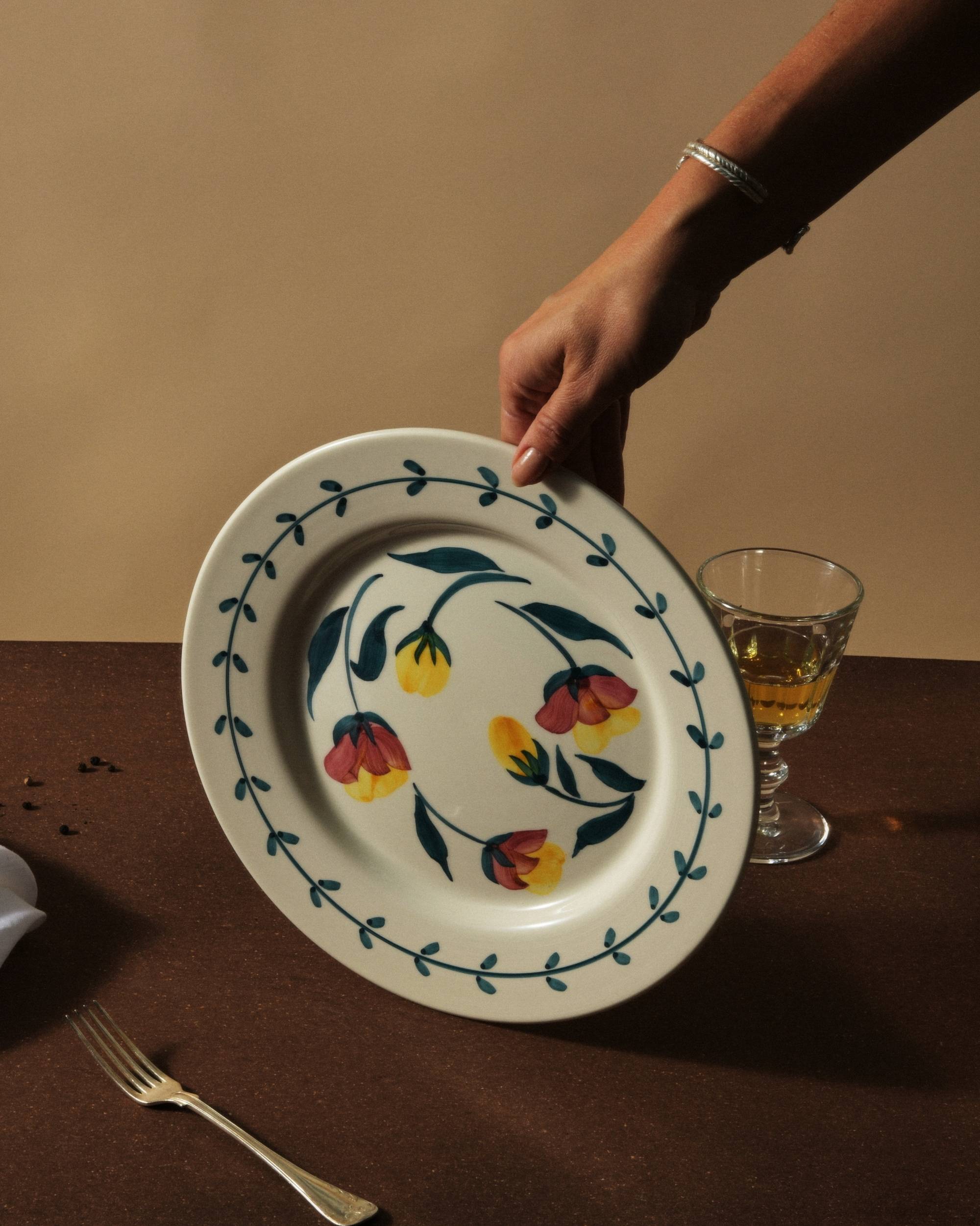 Flowers Tallerken Tulips 28cm