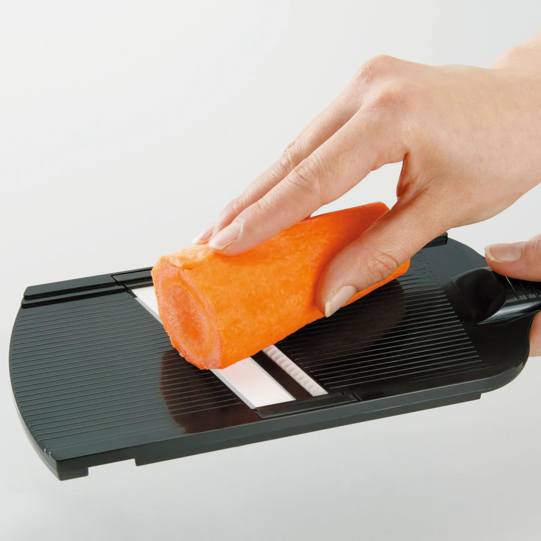 Julienne med keramisk blad fra Kyocera