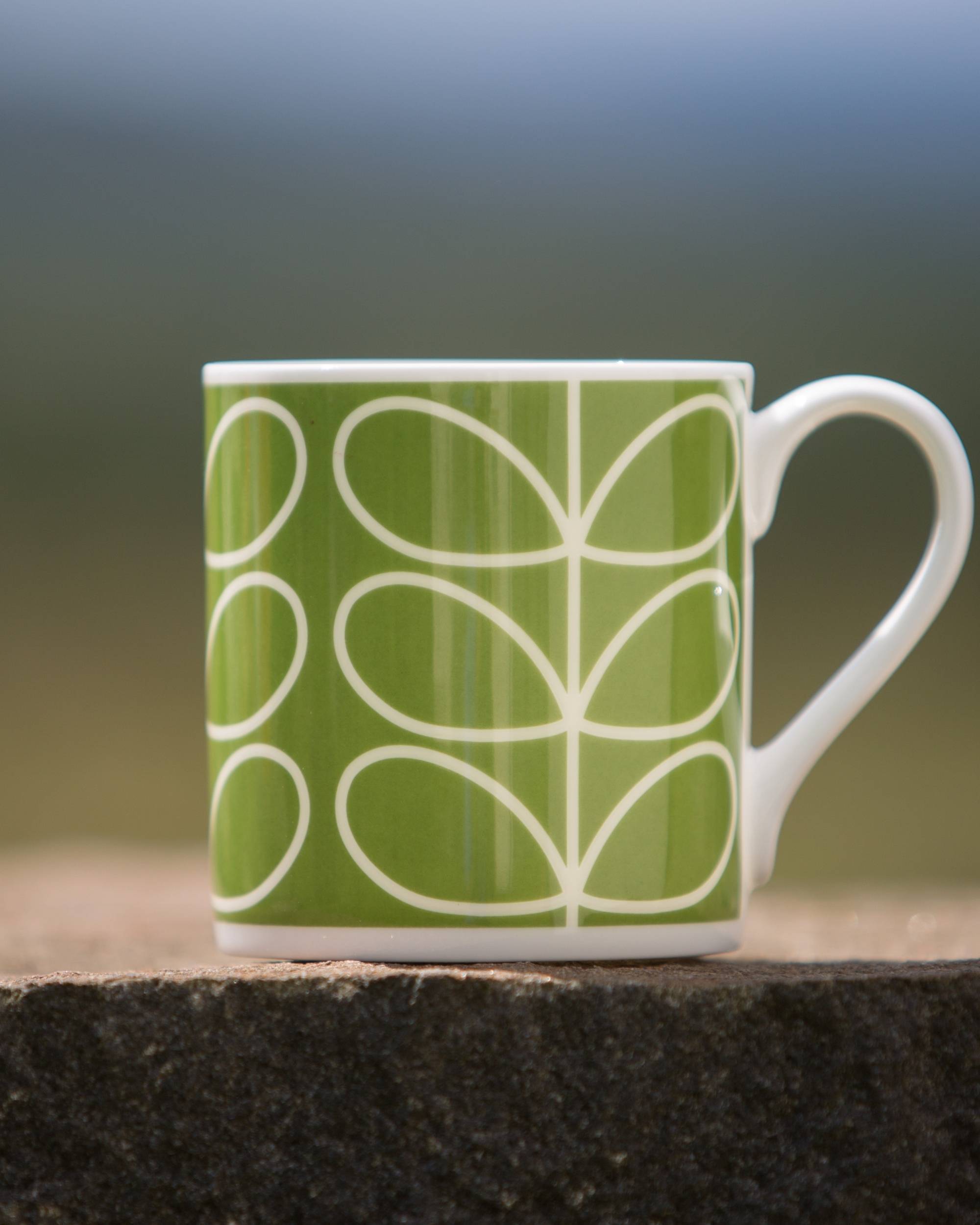 Linear Stem Green kopp fra Orla Kiely