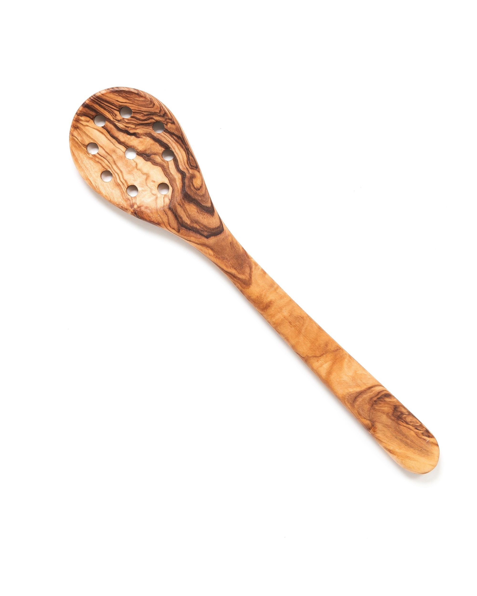 Liten skje m/avrenningshull i tre fra OlivArte