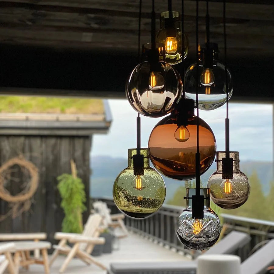 Stemningsbilde av Fjellglød lampe fra Hadeland Glassverk